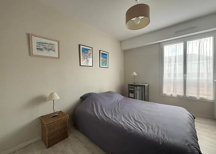 公寓 2 Pieces Acces Direct Plage, Parking Prive - Fr-1-197-604 莱萨布勒-多洛讷