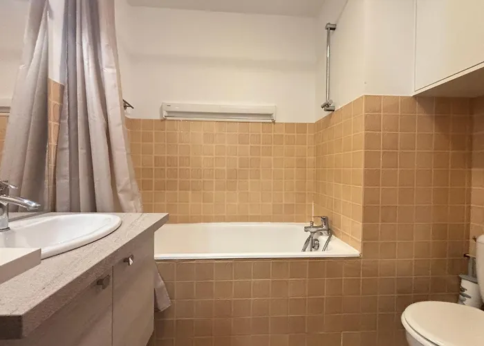 2 Pieces Acces Direct Plage, Parking Prive - Fr-1-197-604